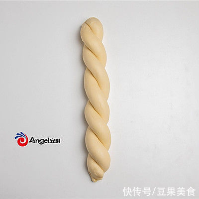 火遍全网的酸奶流心麻花来了!外酥里软,非油炸