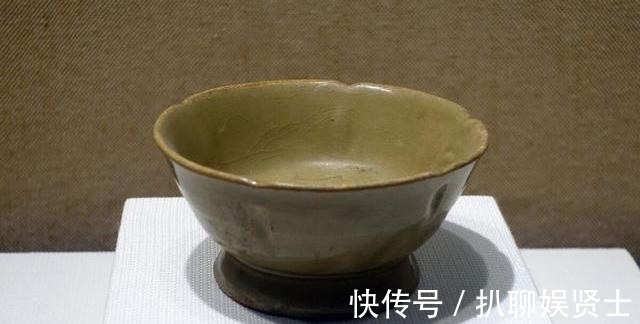 茶碗|黑瓷茶具的崛起,引发饮茶方式的巨大转变:从唐代煎茶到宋代点茶