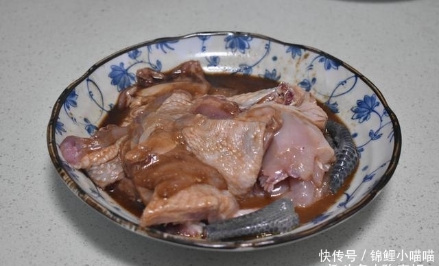 晚餐|夫妻俩人晚餐,不用炒菜少闻油烟,只有一锅营养全,比海底捞实惠