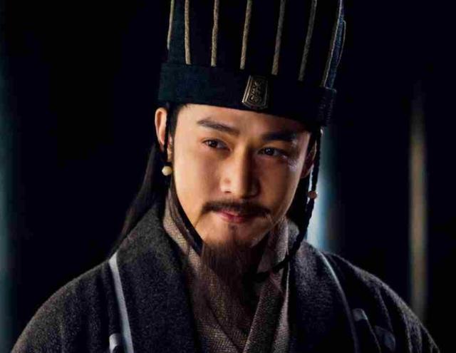 横批$上联“小偷偷偷偷东西”,下联更妙,加上横批无人能比