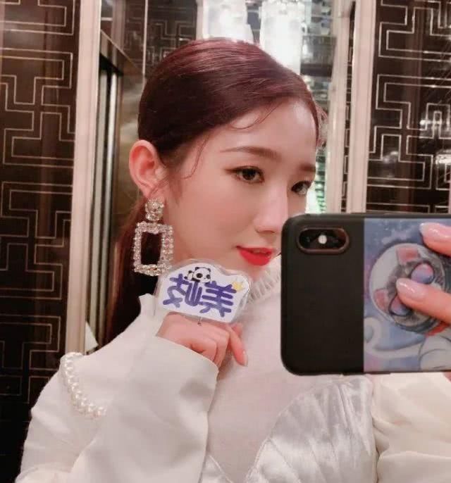 喜欢这3种眉毛画法的女生赶紧改改吧看着就假,很多女生都中了