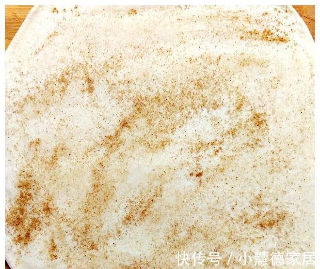 塑型|最好吃的肉松小花卷,刚出锅,一大盘就被俩孩子抢光了