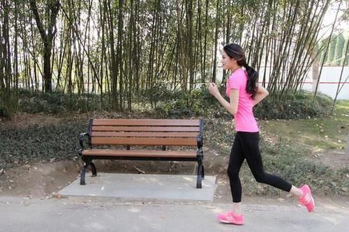 女性|绝经后的女性,衰老速度快?真正加速衰老的原因是什么?