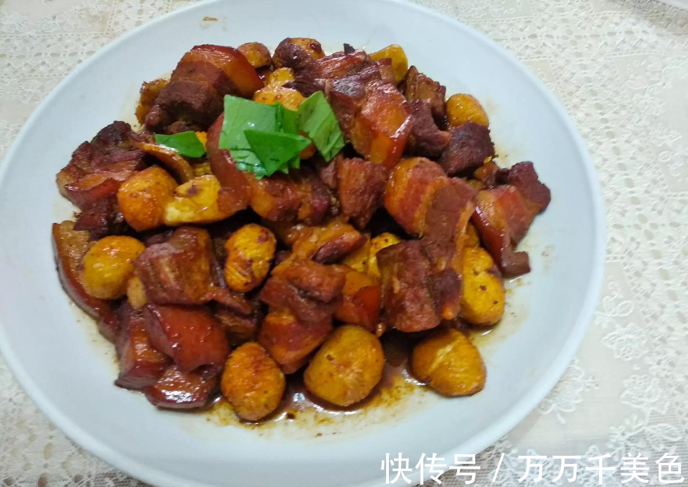 国庆家宴，媳妇忙活4个点做了8道菜，哥哥：难怪时间长，都是硬菜