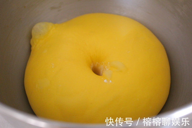 近视|越来越多孩子近视平时多给孩子吃这个,可以预防近视眼,还长个