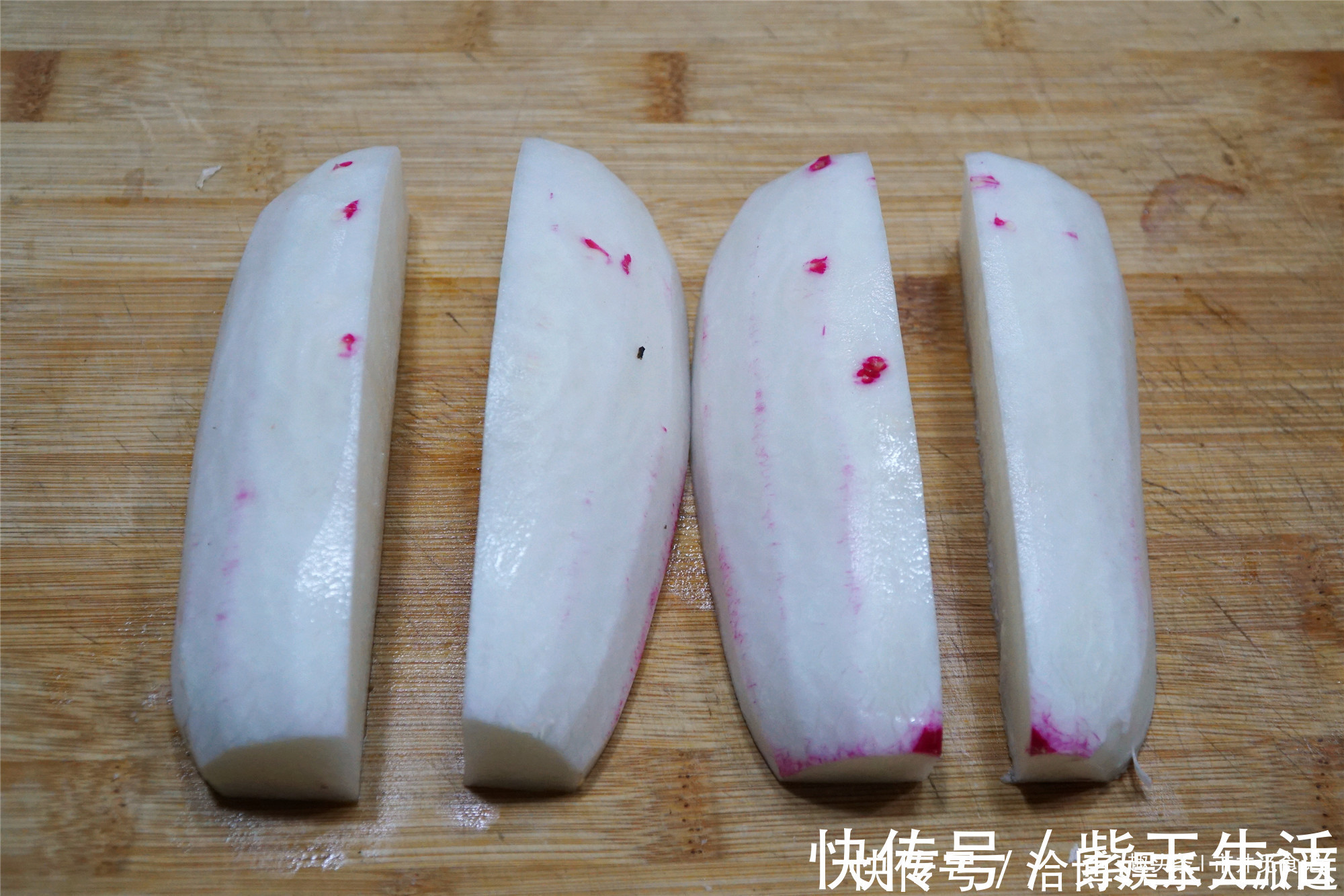 酸辣腌萝卜|做腌萝卜,别只会加盐和酱油,分享饭店用的秘方,简单好吃嘎嘣脆