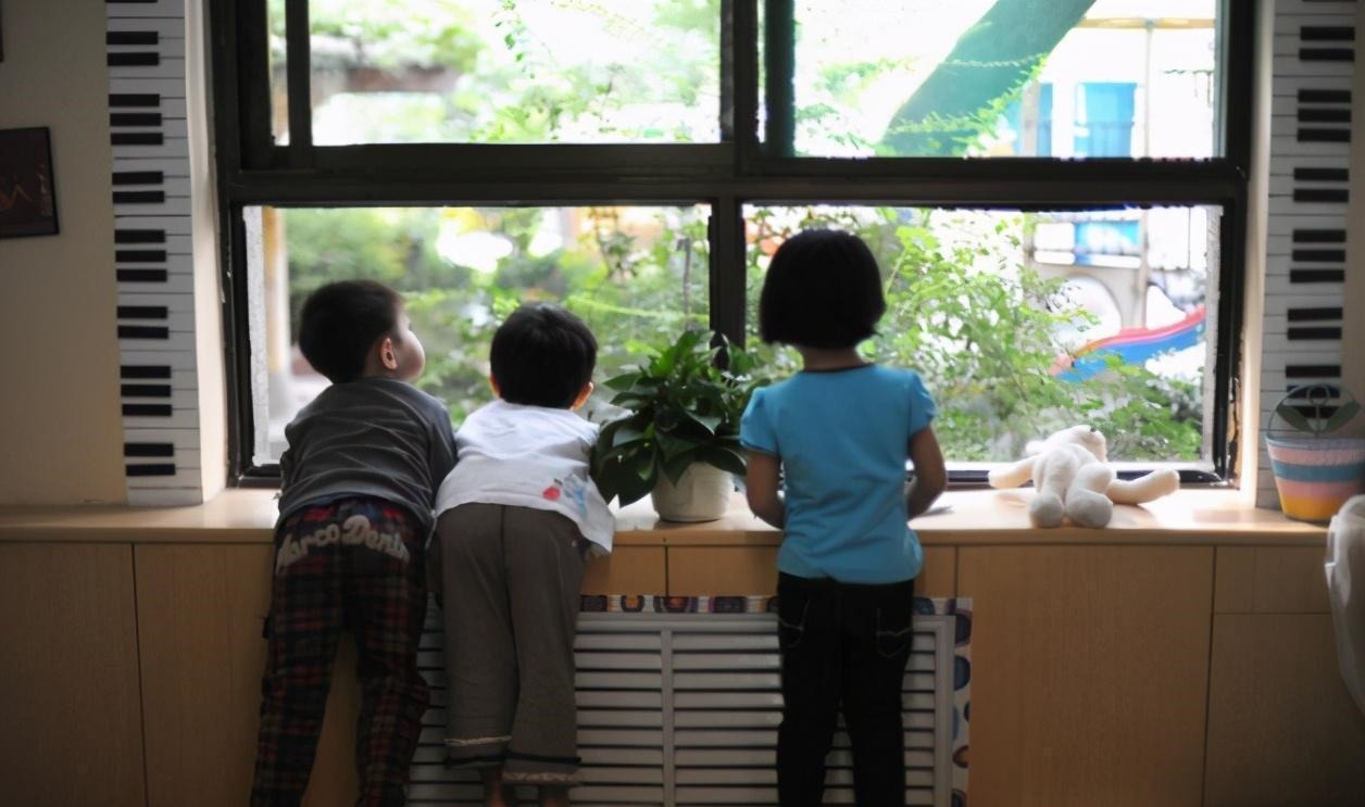 幼儿园|哈佛研究发现:3岁上幼儿园和4岁上幼儿园的孩子,人生大有不同