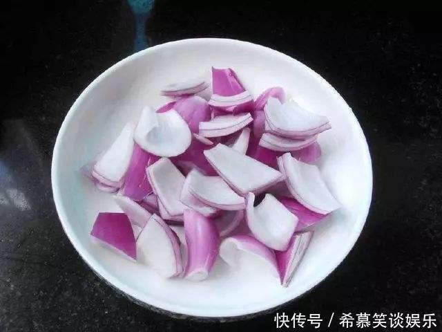 过了50岁的人,若能坚持少碰这5样蔬菜水果,或许离长寿更近一步