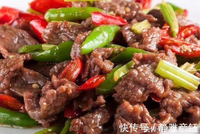 炒“牛肉”时牛肉总是不嫩,多做这2步,无论怎么做都鲜嫩爽滑!