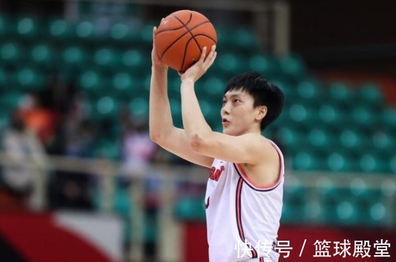 国家队|胡明轩的过敏有多严重?刚回广州就办理了住院手续,期待早日痊愈