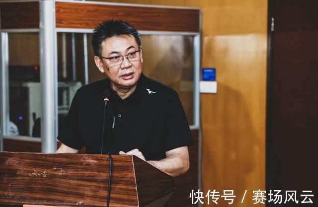 周页彤|江苏女排下赛季不好打!蔡斌走后留下2难题,张常宁只会更累