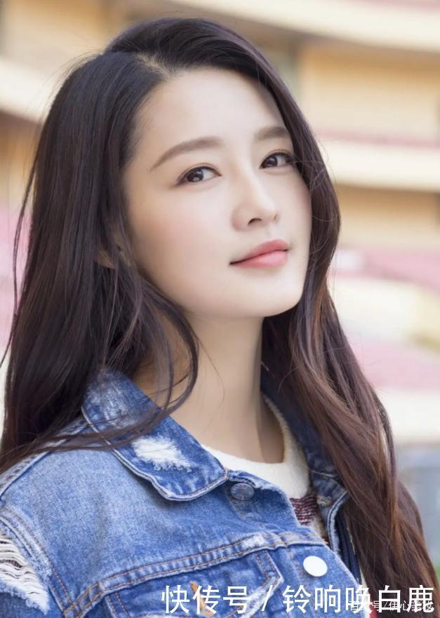 真正优雅精致的女人,出门钱包里都有这4个东西,看看你有几样