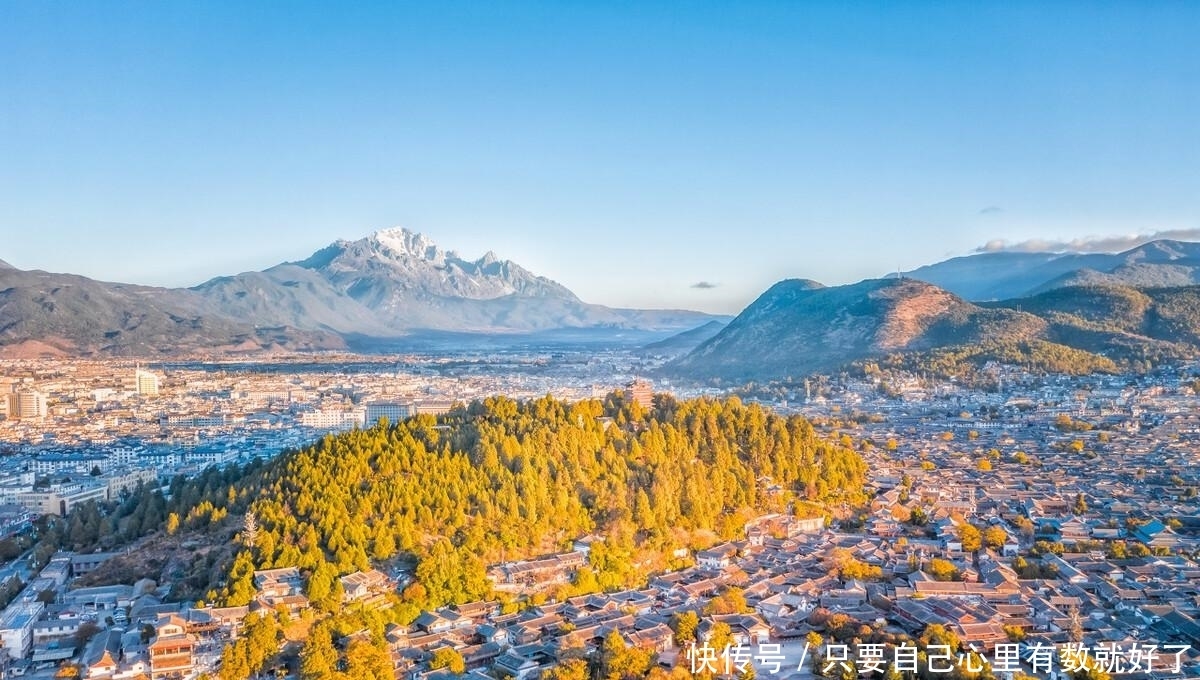 沿着丽江东侧去香格里拉，这条线路上的景点最多