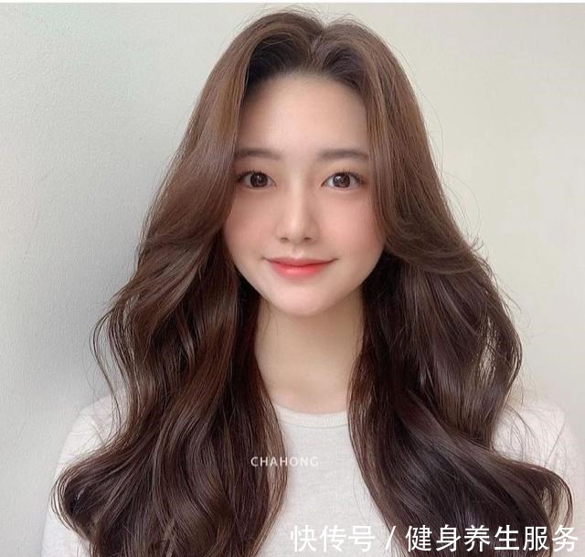 低层次 女士发型别乱剪,想换发型先看看这3种,时尚利落显气质!