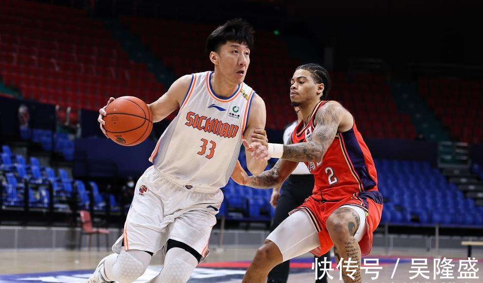 郭士强|12中8得24分,CBA小将无愧郭士强栽培,杜锋慧眼识珠获称赞