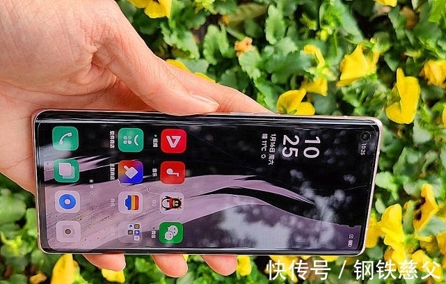 oled|老机型降价之后更强？OPPO Reno5 Pro+或力压GT大师探索版