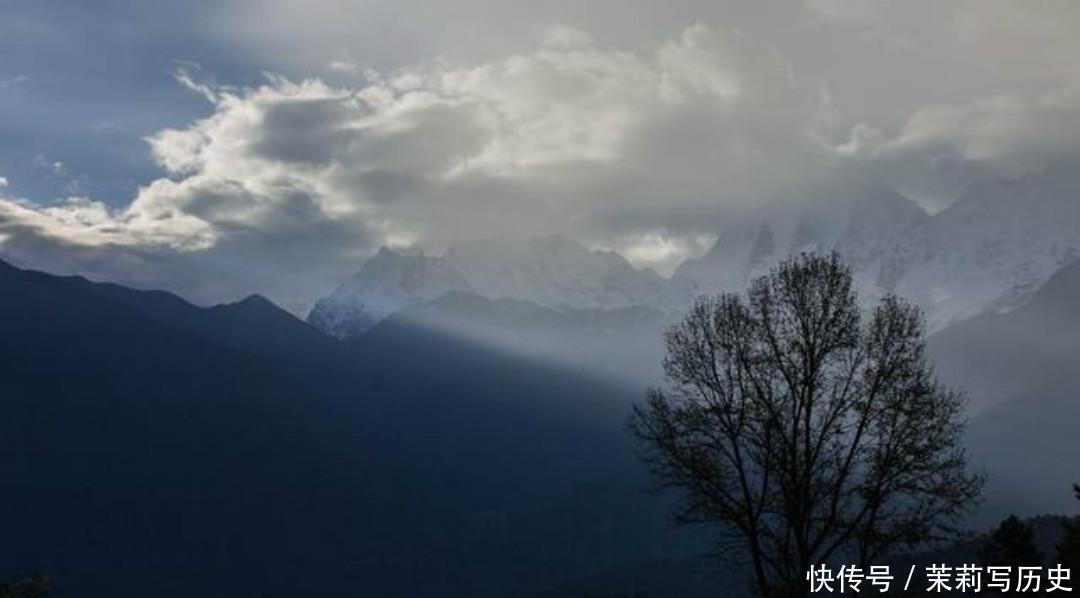 李煜一首很孤独的词,仅开篇五个字,便是道尽了人生的无奈和委屈