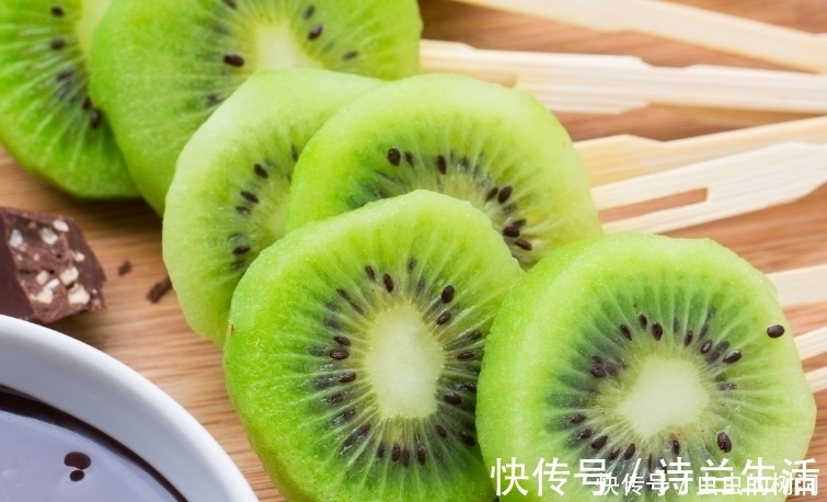 水果|糖尿病不能吃水果?营养师:以下3种水果,让血糖悄悄降