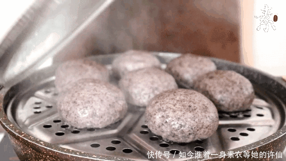 它钙是牛奶的5倍，做成馒头香软有嚼劲，孩子爱吃长高高！