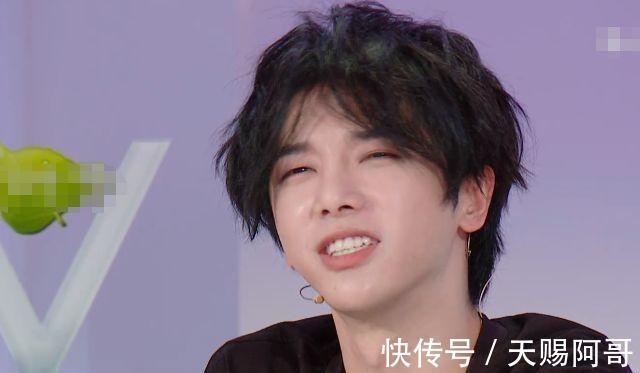华晨宇|叫“宋丹丹”不够尊敬,叫“丹姐”显得老套,来瞧瞧华晨宇的叫法
