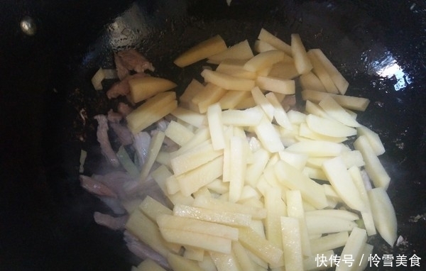 它是肠胃“清道夫”,隔三差五吃1碗,润肠通便,抹平大肚腩!