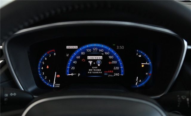 丰田卡罗拉锐放已到店，搭载2.0L发动机，竞争逍客和锋兰达| 乐惠车
