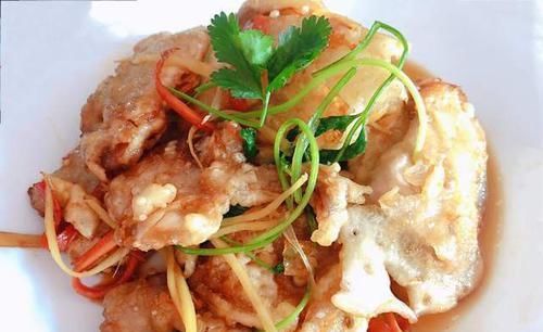 做东北锅包肉，要用淀粉还是面粉？大厨给你支一招，香脆不回软