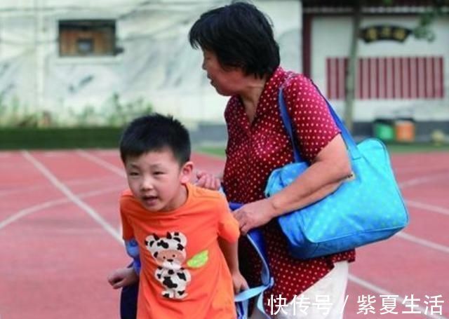 咳嗽|孩子咳嗽老不好,每天坚持喝1水,润肺化痰止咳,聪明妈妈都在用