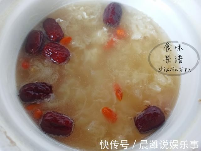 金桔|嗓子干痒不舒服,教你3款养生汤,润肺止咳很有效,成本才几块钱