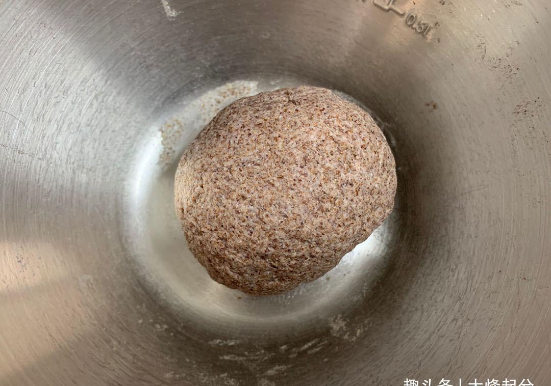 全麦|低脂饱腹全麦饼,一口煎锅就可以搞定,好吃不怕胖