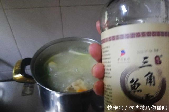 荸荠羊肉汤,羊肉清香,羊汤清甜,无膻味,烹饪步骤很重要