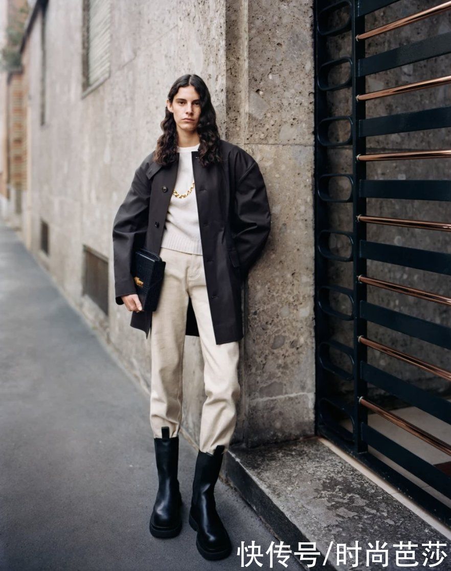 BV“退出”互联网江湖，江湖却还有BV的草单？