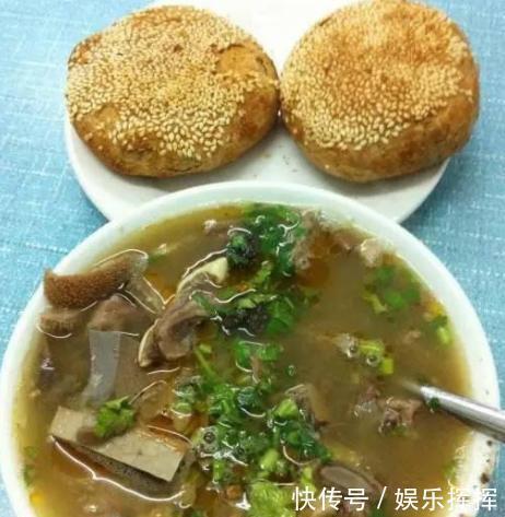 远嫁需慎重,晒晒西北人的一日三餐,每餐饭都离不开一样东西!