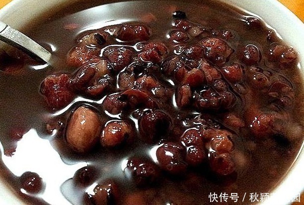 红豆|女性每天要喝一碗它,补血效果好,脸色红润,40岁看上去像18岁