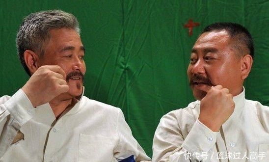 范伟出席 第一炉香 开机仪式 刘老根3 开机仪式没来您怎么看 快资讯 范伟出席 第一炉香 开机仪式 刘老根3 开机仪式没来您怎么看 快资讯