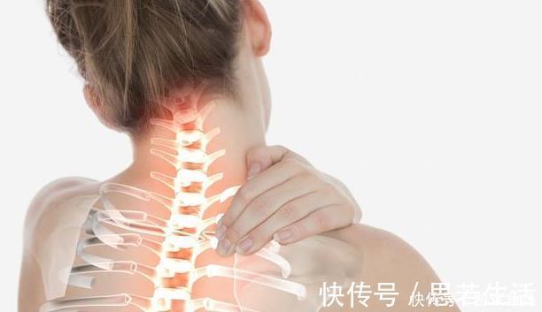 营养物质|颈部有百劳穴,专门治疗颈椎病,每天按压十分钟,减轻颈部疼痛!