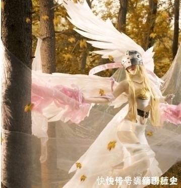 花仙兽|《数码宝贝》真人cos神还原,花仙兽清纯,她最性感