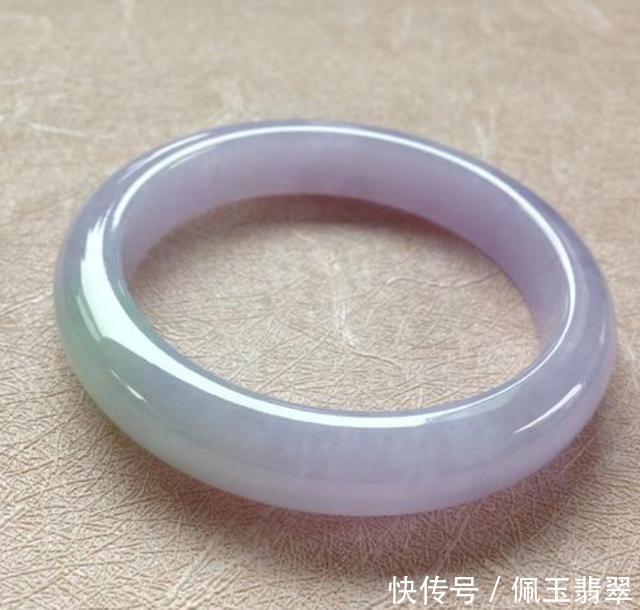 蓝水翡翠|怎么挑选翡翠,绿、紫、黄、红,不同颜色的翡翠怎么挑?