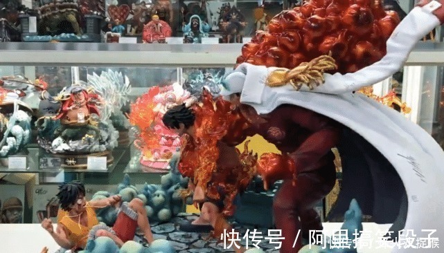 模型师|海贼王这个模型师是魔鬼吗超虐的艾斯牺牲手办QAQ,不敢买!