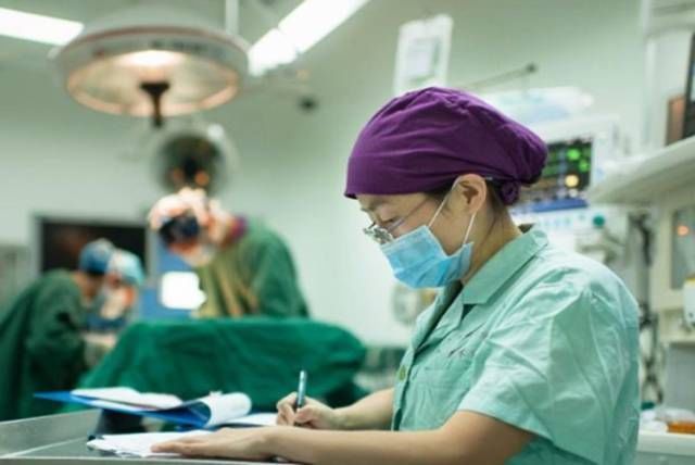 宝宝|先破水的是男孩?医生:和性别无关,暗示了胎儿的发育好坏