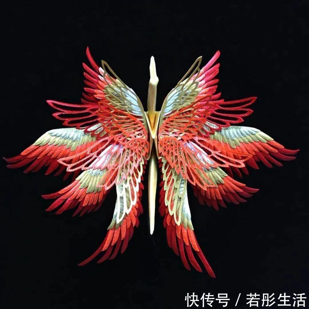 翅膀$抑郁小哥把一只2毛钱的千纸鹤折成了我买不起的样子,不但病好了还年入百万