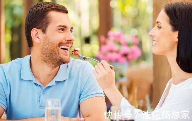 睡眠质量|男人睡前生吃几粒枸杞,一段时间后,三个好处可能“不约而至”!