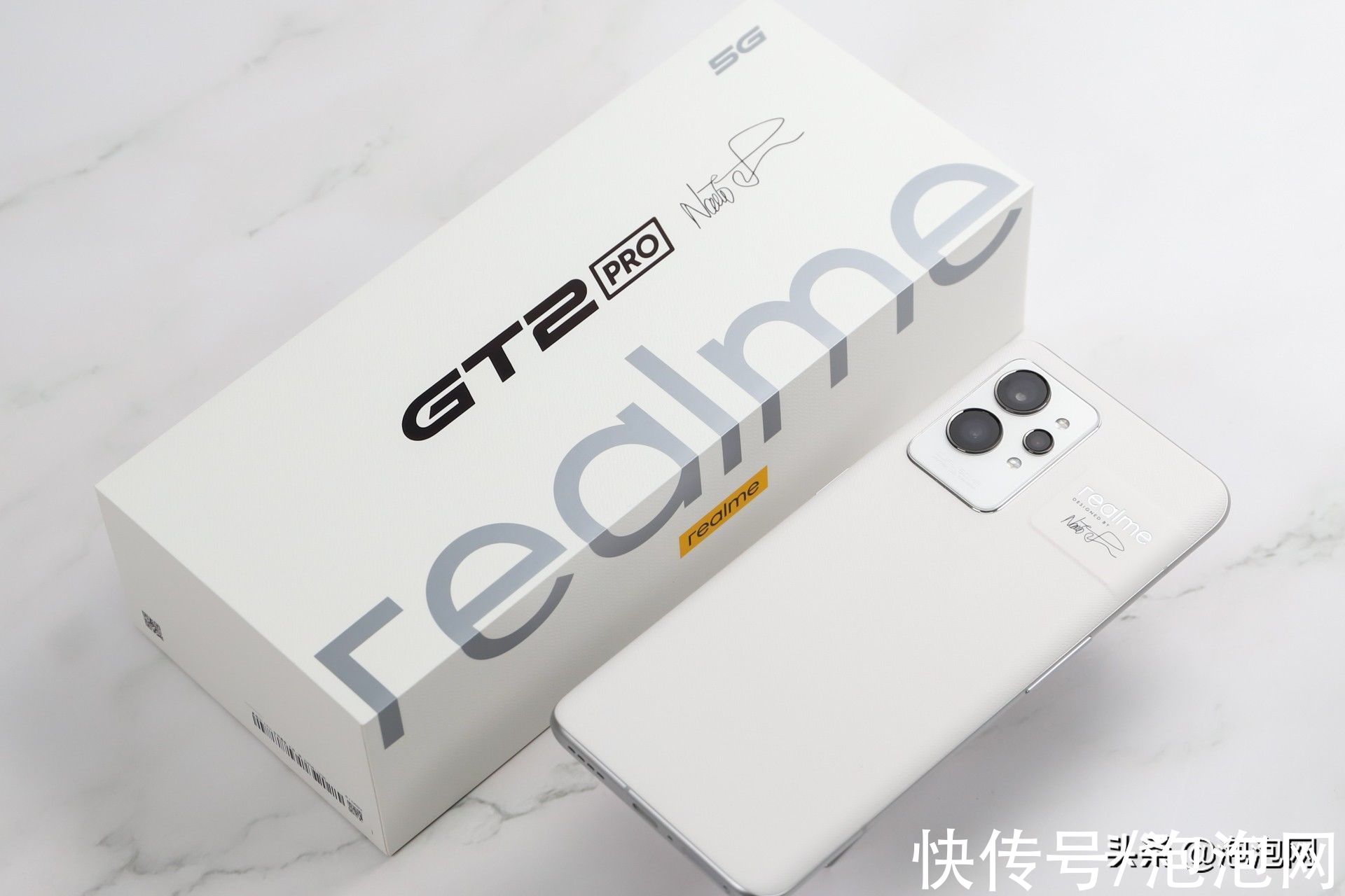 oled|真我GT2 Pro图赏：生物基材料环保设计