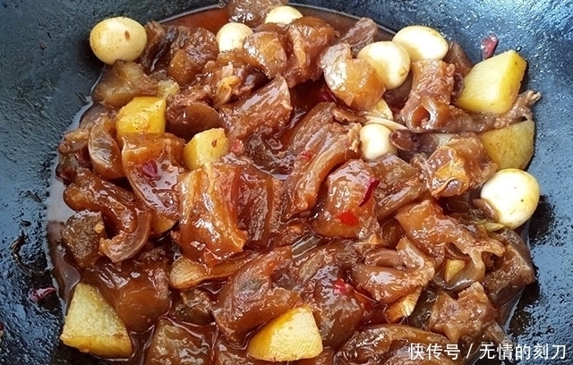 猪肉|冬天适合多吃它,比猪肉鱼肉滋补,富含胶原蛋白,炖一炖最鲜香