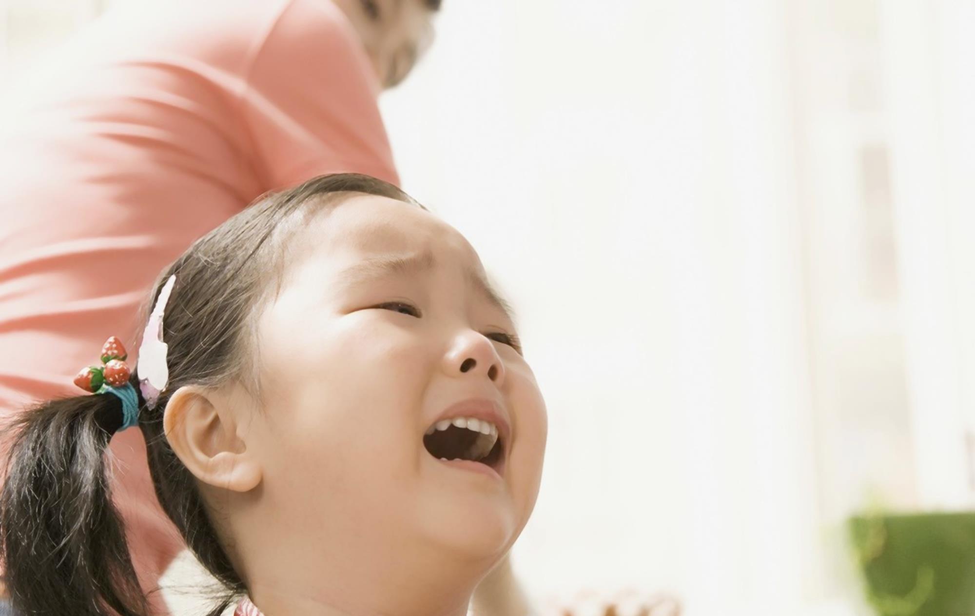 宝妈|进入2岁后,孩子为啥哭闹变多?心理学家:该提升“情感粒度”了