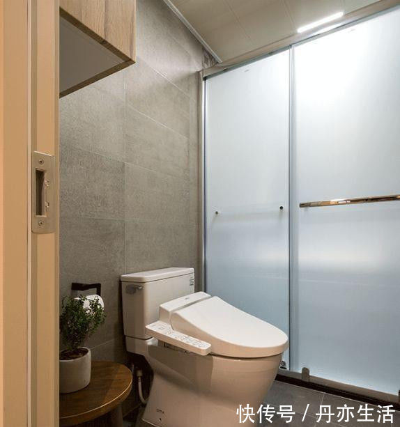 乳胶漆|餐厅做一排柜子,装修完太好用,邻居都快把门槛踏平了