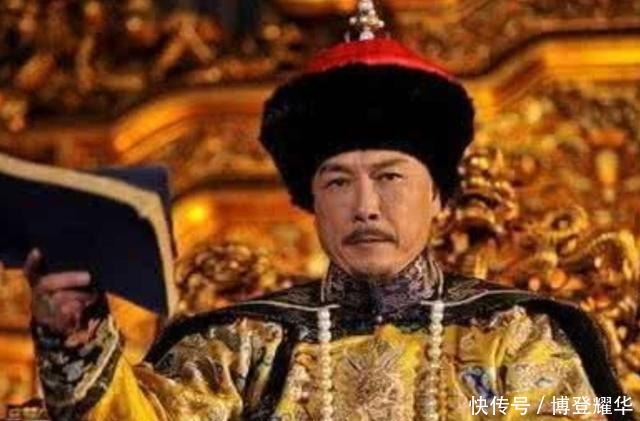 仁福|康熙让侍卫和自己下棋，下到一半出去打猎，回来却看到侍卫的尸体