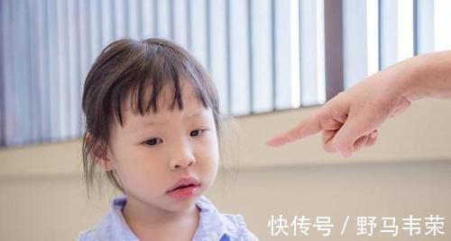 伤害性|父母这6种软暴力最伤孩子,一个比一个狠,快看看你碰了几个?