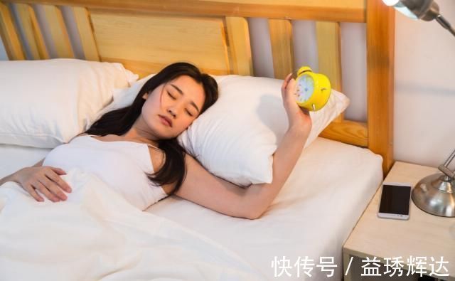 玫瑰桑虫草茶|失眠最怕此物,每天吃1点,养心安神,促进睡眠,安睡8小时到天亮