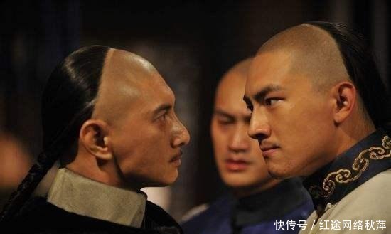 弘皙|他被康熙遗命封亲王，称雍正为“皇父”，却被乾隆幽禁致死